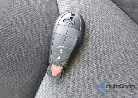 2014 Jeep Cherokee Latitude z USA, uszkodzony, nr VIN 1C4PJMCB0EW172484